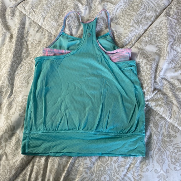 ivivva tank top! comes with a bra inside - Picture 4 of 4